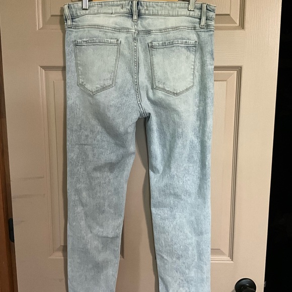 Womens “Eunina” Jeans - Picture 2 of 3